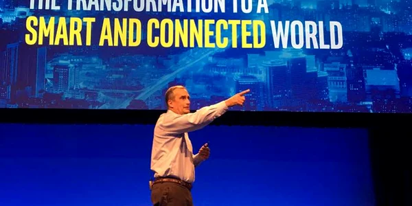 intel foto adevarul