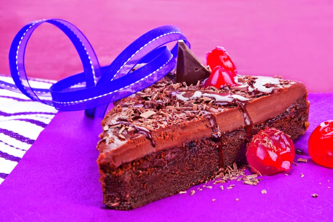 tort ciocolata shutterstock 89283337 jpeg