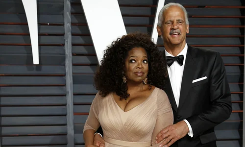 1 oprah shutterstock 256337197 jpg jpeg