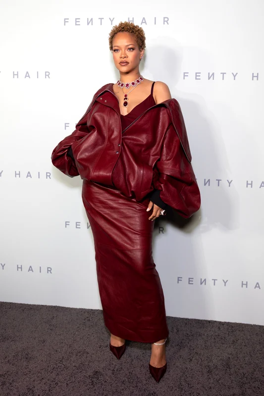 Rihanna, look nou, Profimedia