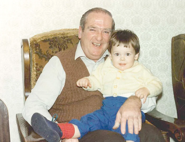 
    Daniel Sharp, de 45 de ani, nu s-a aşteptat să primească averea bătrânului  