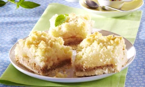 Streuselkuchen with Pears jpeg