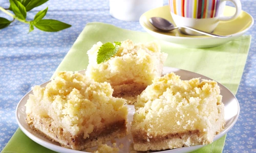 Streuselkuchen with Pears jpeg