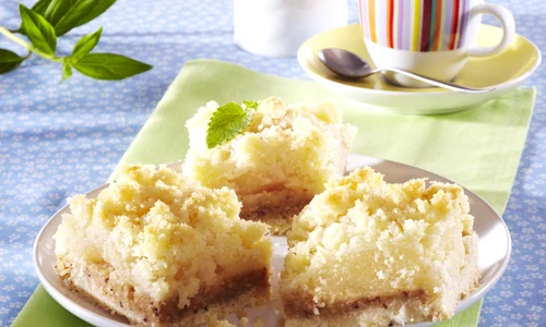 Streuselkuchen with Pears jpeg