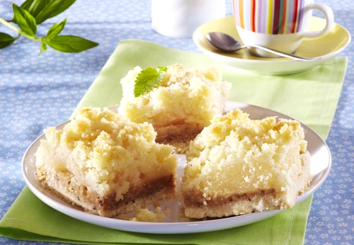 Streuselkuchen with Pears jpeg