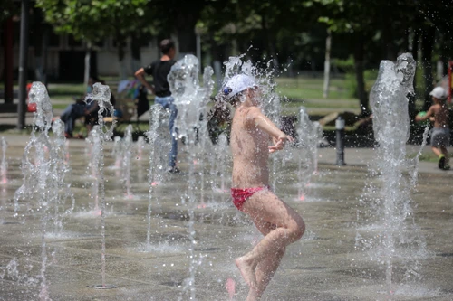 Nu scăpăm de caniculă nici în următoarele zilefoto: arhivă Click!