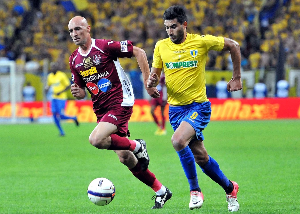 Gabi Mureșan. în finala Cupei României cu Petrolul Ploiești (Foto: sportpictures)