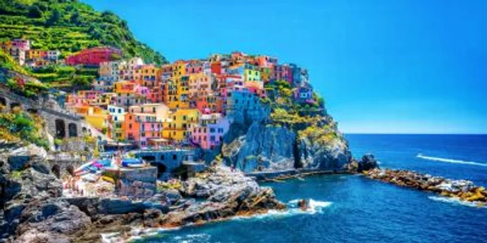 cincque terre italia foto mirror.co.uk