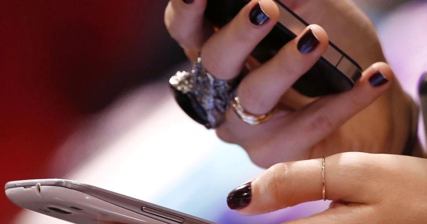 Black Friday va fi o zi în care smartphone-urile vor zbura din depozitele magazinelor FOTO Reuters