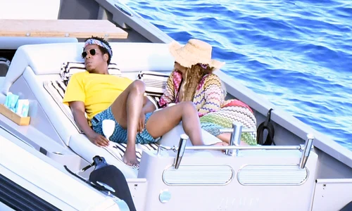 Beyonce and Jay Z relax onboard a yacht on the Amalfi Coast jpeg