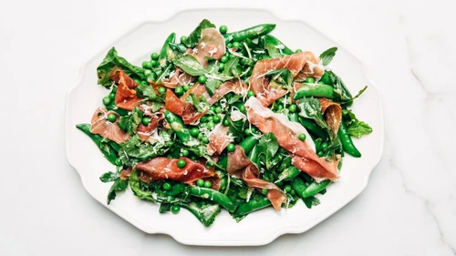 salata cu mazare si prosciutto jpeg