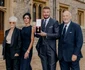 David Beckham și Victoria alături de părinții lui