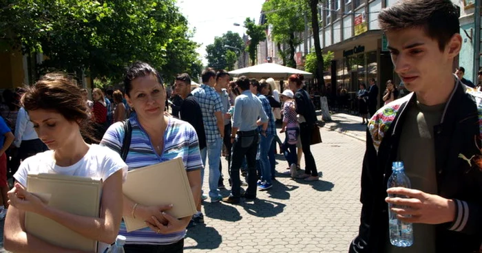 Elevii susţin miercuri, 3 iulie, proba scrisă la Istorie, la examenul de Bacalaureat 2013 FOTO Adevărul