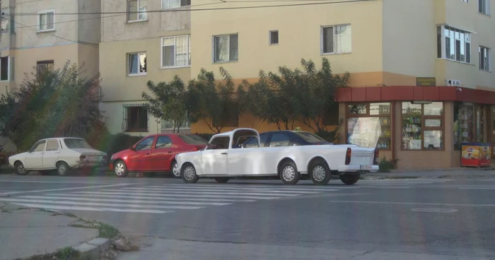 Modele inedite de Trabant vor putea fi văzute în acest week-end pe străzile oraşului. Foto: Bogdan Nistor