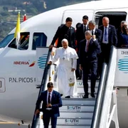 Papa Leon avion Spania captură video jpg