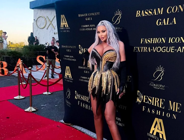 Aşa arată Loredana Chivu în pozele publicate pe Instagram 