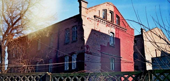 Fosta fabrică de bere se redefineşte, graţie unui proiect pus în practică de câţiva studenţi FOTO Florentin Coman