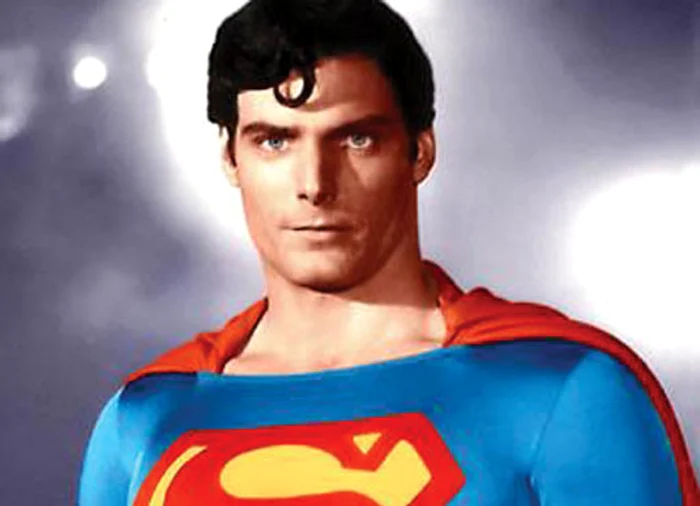 Cristopher Reeve l-a jucat pe eroul zburător în cele mai multe serii