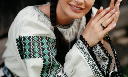 Paula Hriscu 1 jpg