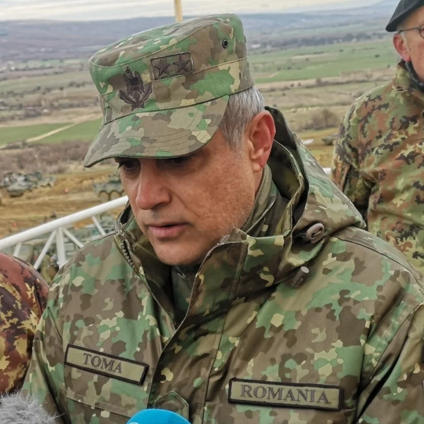 Un fost comandant NATO îl acuză pe Adrian Veștea că a blocat proiecte care care au afectat mobilitatea militară la Cincu
