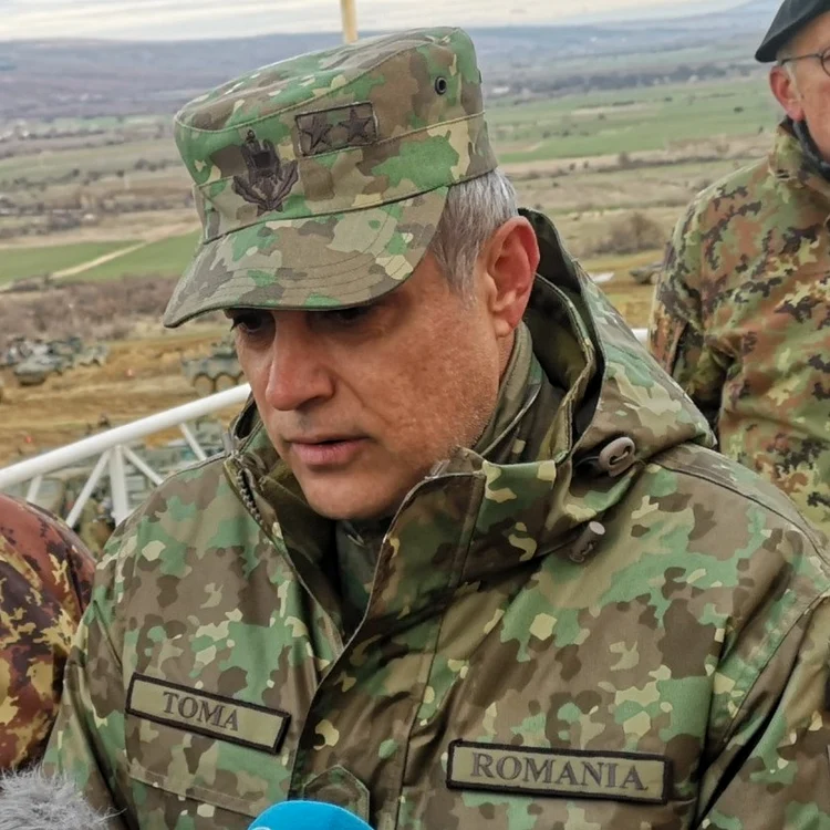 A fost șeful Comandamentului Multinațional de Divizie Sud-Est al NATO de la București 