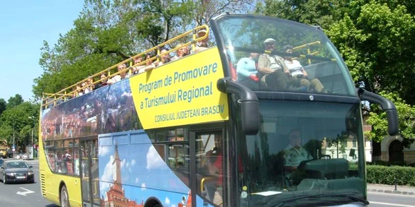 Autocar turistic Braşov. Foto