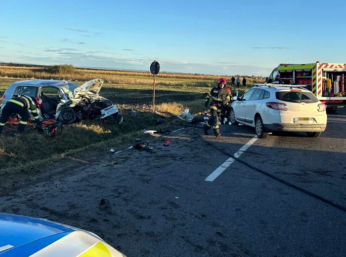 Șase persoane au fost rănite în accidentul din Vrancea FOTO: IPJ Vrancea