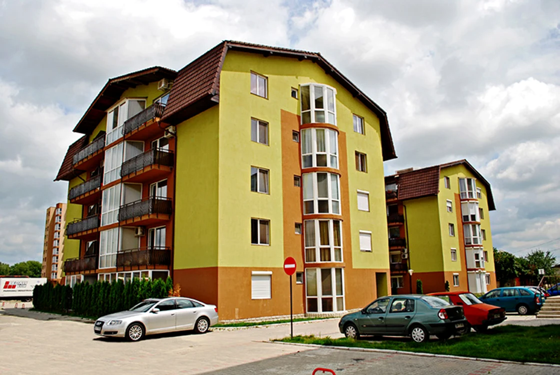 În cartierul rezidenţial din Oradea peste jumătate dintre locuinţe s-au vândut în plină criză