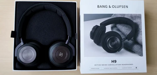 BeoPlay H9 (3 Gen) căşti wireless cu ANC FOTO Adrian Pogîngeanu