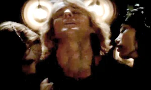 2016 – “Zoolander 2” Se sărută cu actorul  Owen Wilson jpeg