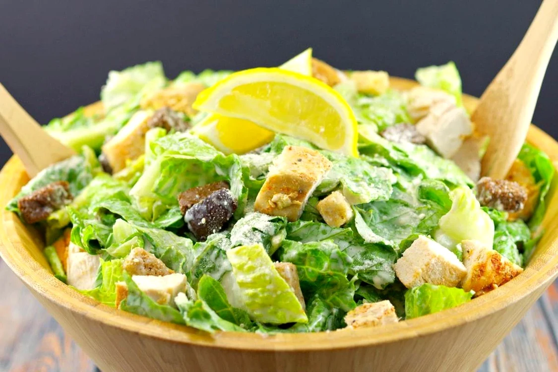 Salata Caesar - Foto: Arhiva Click!
