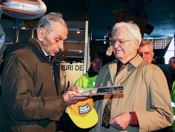 Ion Dobran şi Barrie Davis