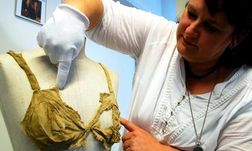 Sutienul, piesa care a revoluționat lumea modei jpeg