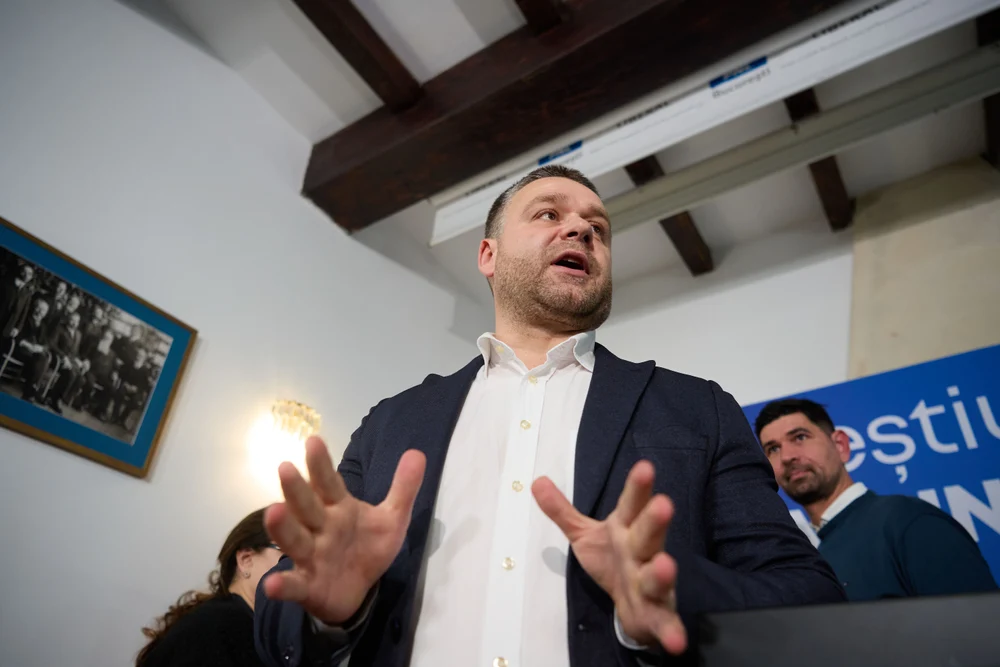 Exit-poll-urile și sondajele au eșuat masiv în București. „E fără precedent. Am avut trei case de sondare care au manipulat”