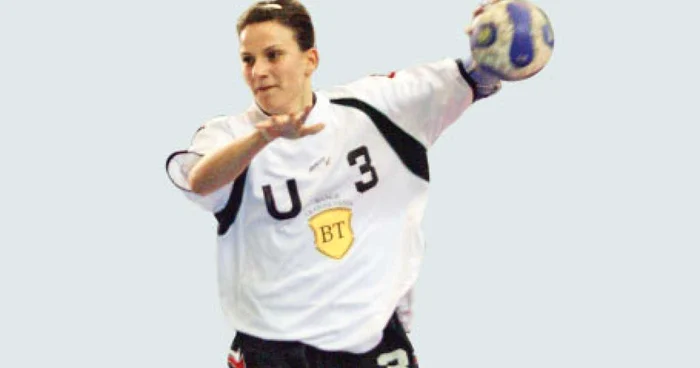 Magdalena Paraschiv evoluează la Jolidon Cluj, vicecampioana României