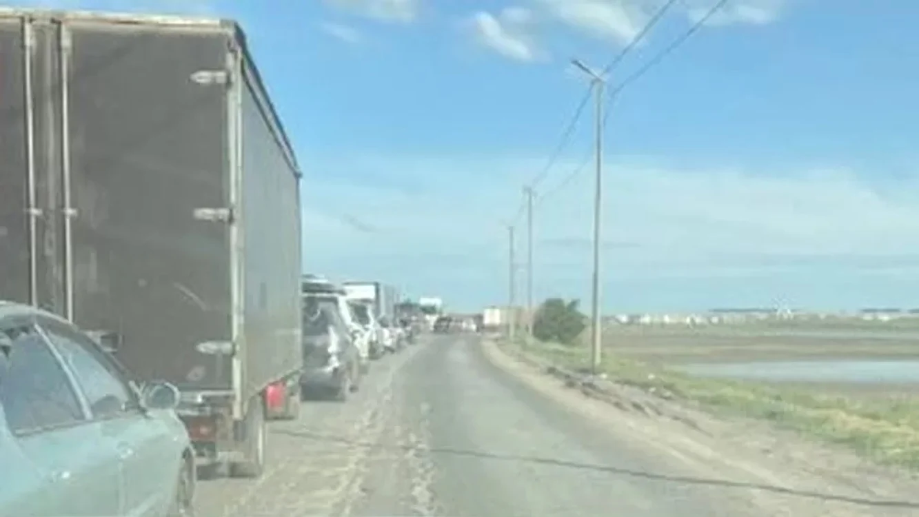 Oamenii sunt evacuați  FOTO Primarul Melitopov, Ivan Fedorov
