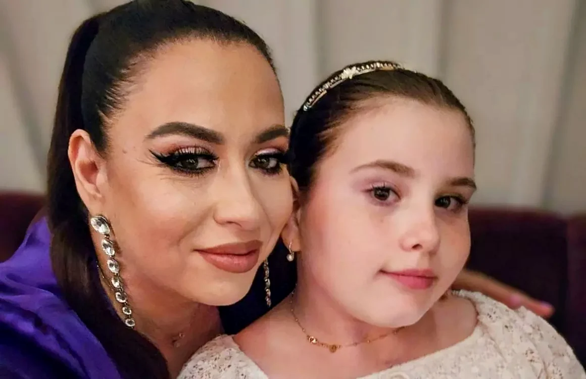 Isabela și Oana Roman – Foto: rețele sociale