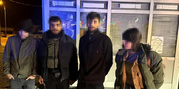 Au vrut să intre ilegal în România Foto Poliția de frontieră jpg