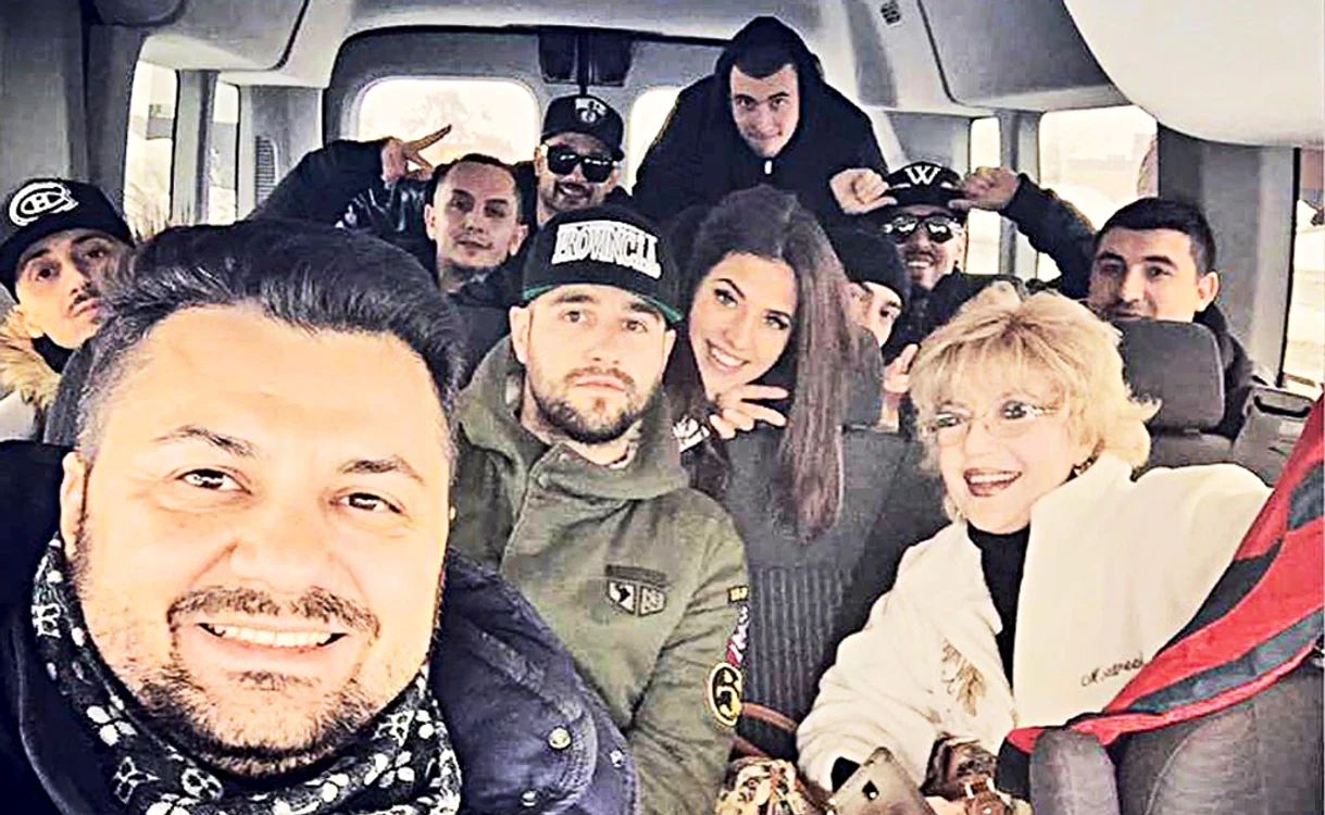 
    Corina Chiriac s-a integrat  repede în familia  lui Velea şi a Antoniei  
