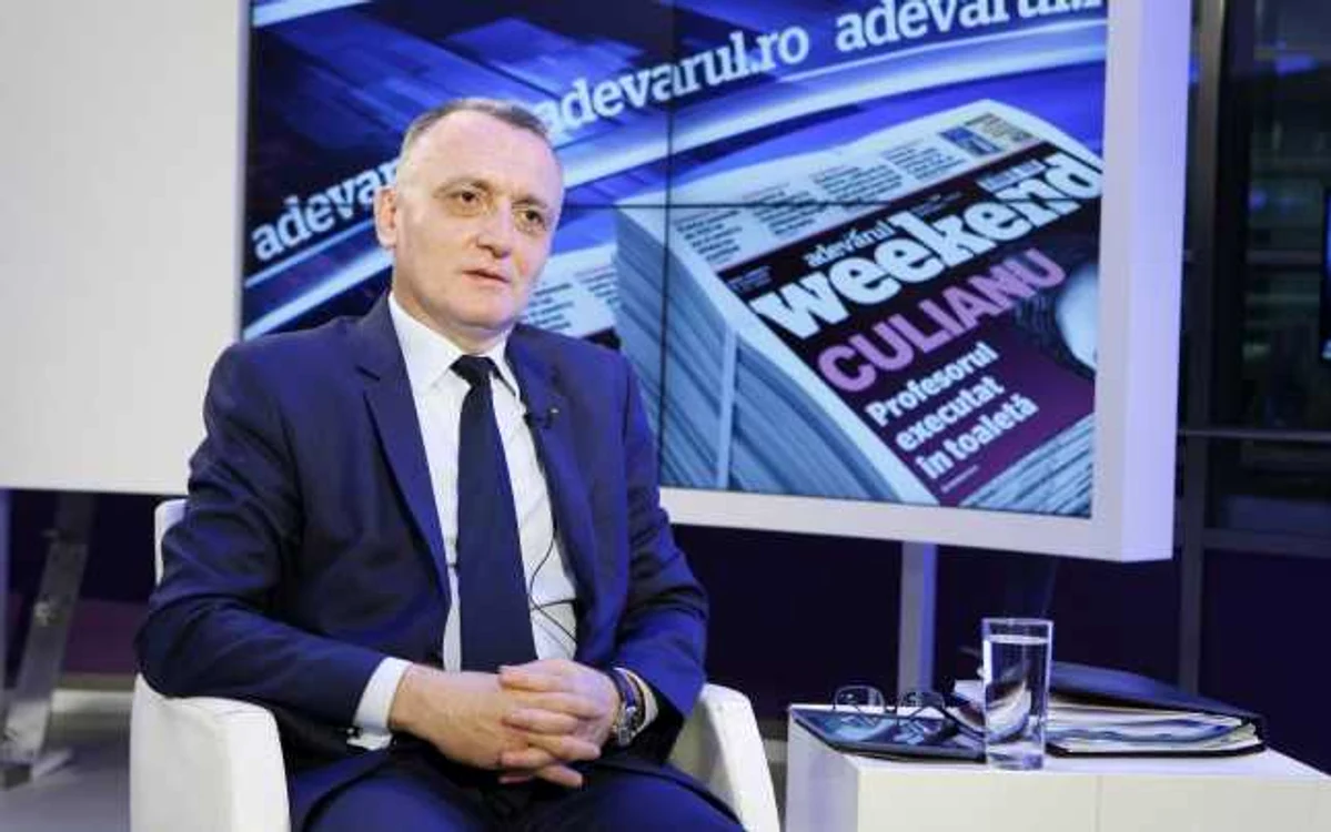 Sorin Câmpeanu spune că nu se va îngheţa anul şcolar