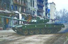 Războiul din Ucraina a afectat enorm populația civilă. Luptele purtate în zonele urbane au dus la distrugerea multor orașe ucrainene (foto: Getty Images)