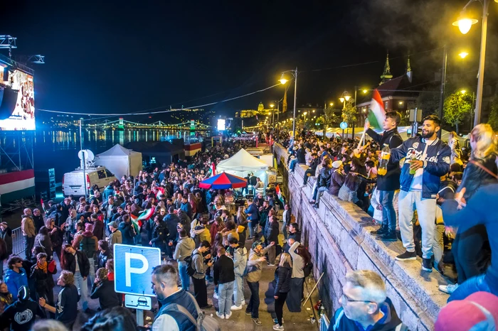 Sfârșitul erei Orban a scos zeci de mii de oameni în stradă FOTO AFP