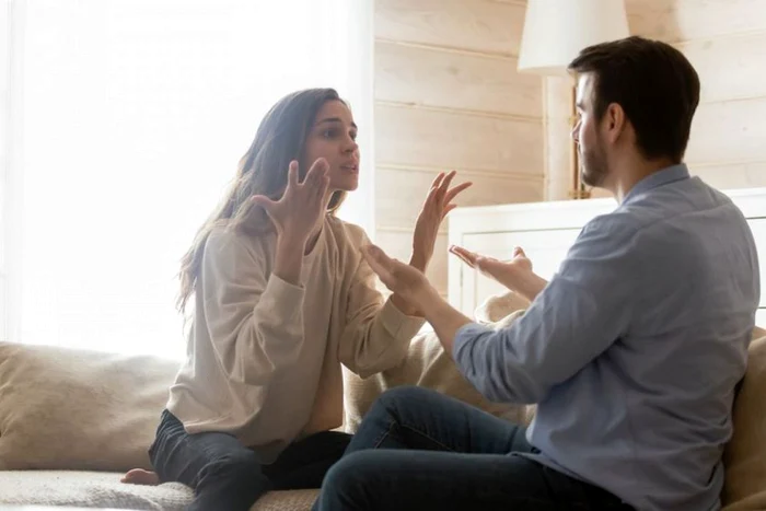Partenerii se pot simți ca niște colegi de cameră. Foto Shutterstock (Arhivă)