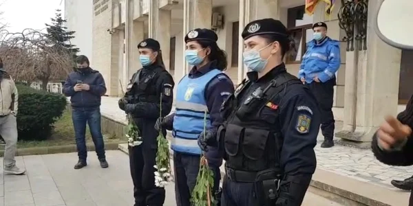 flori pentru jandarmerite la constanta