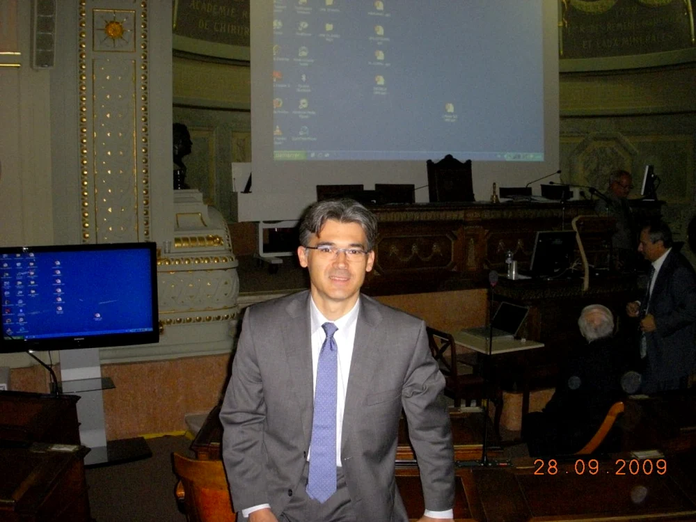adrian lobontiu