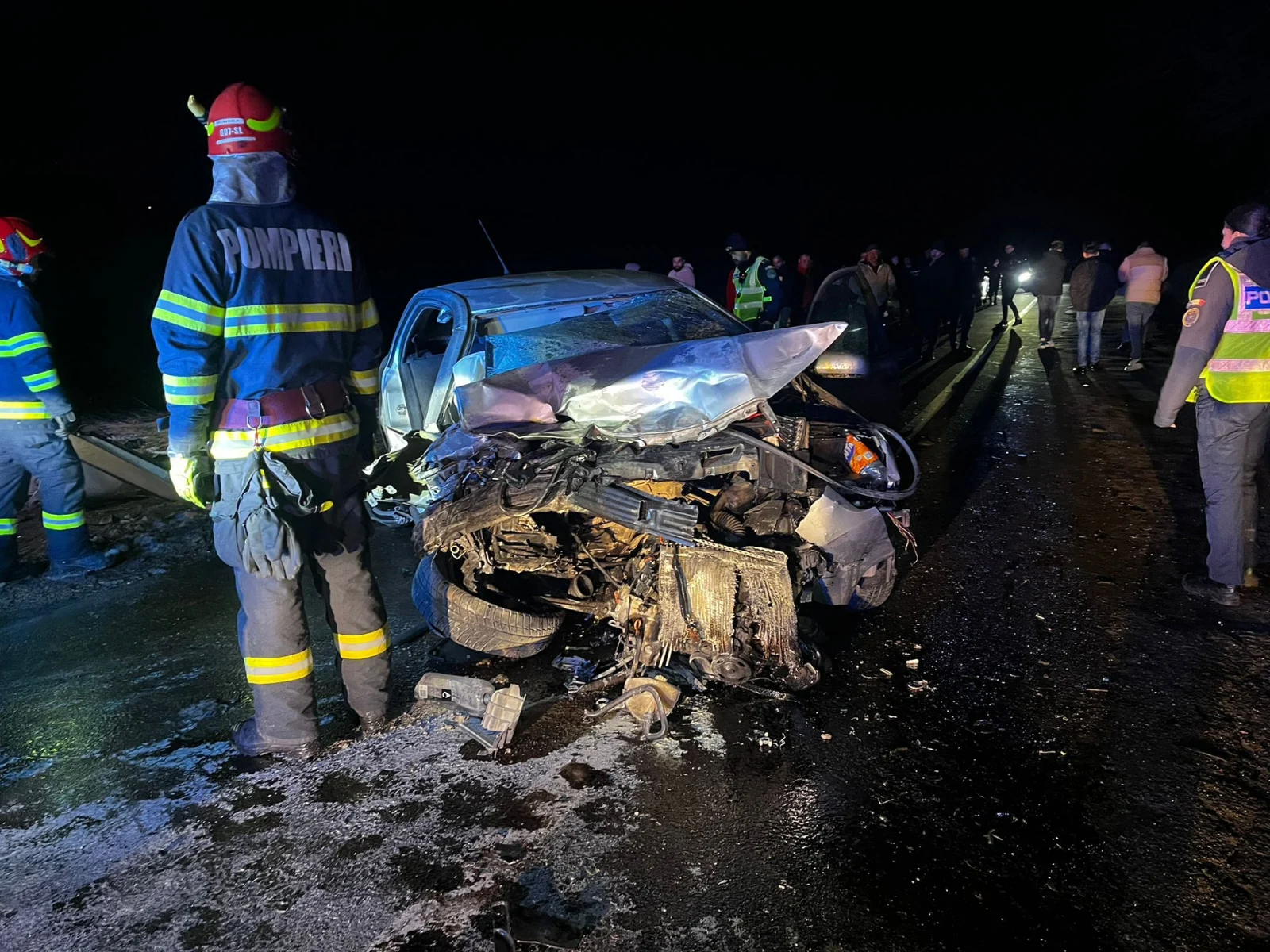 Accident între două mașini în Sibiu. O persoană se află în stop cardio-respirator. Planul Roșu de Intervenție, activat