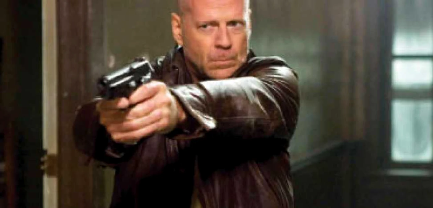 Bruce Willis e „Greu de ucis“