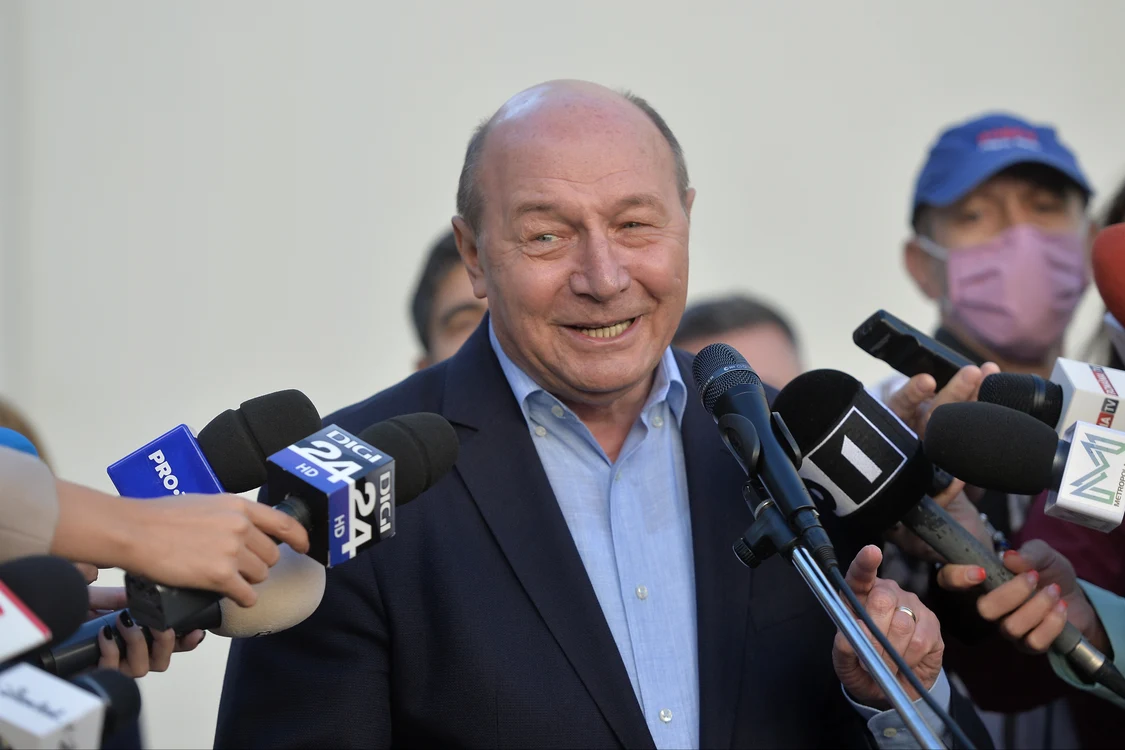 Traian Băsescu avertizează asupra scumpirilor globale la petrol FOTO: Mediafax