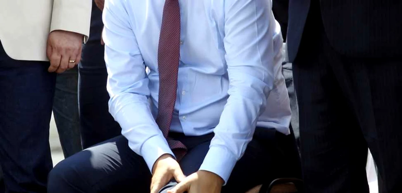Victor Ponta s-a întors la Guvern