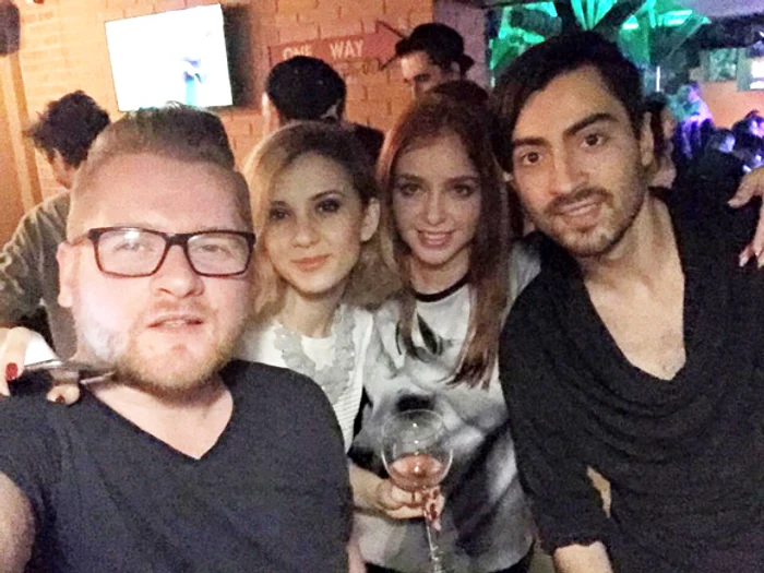 La party au fost foarte mulți prieteni ai cuplului Bianca - Marius Moga